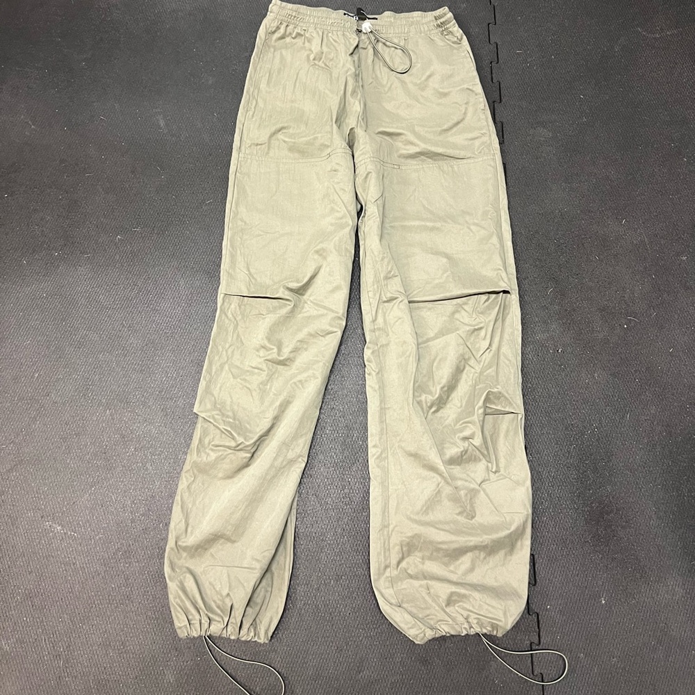 lightweight zara pant size 24
